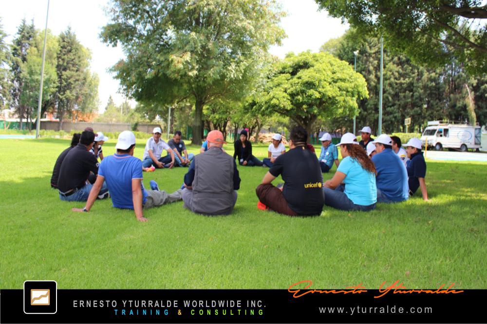 Honduras Team Building y Talleres de Cuerdas con Ernesto Yturralde